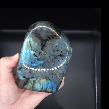 Flashy Labradorite Freeform (LF3)