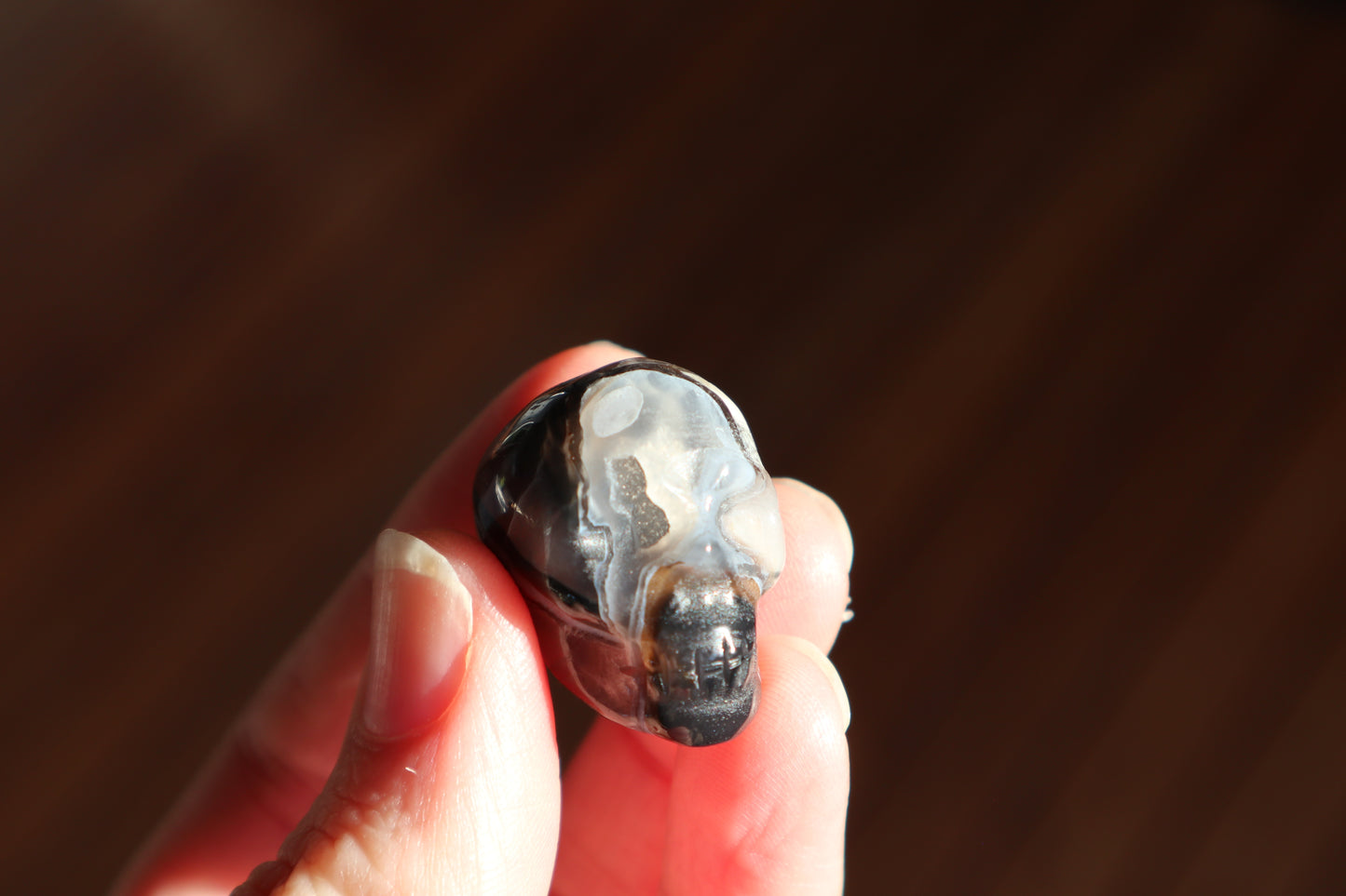 UV Reactive Volcano Agate Skull Carving