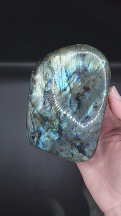 Flashy Labradorite Freeform (LF3)